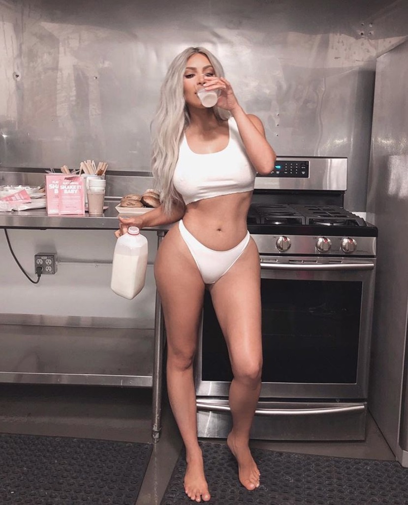 Kim Kardashian: Πόσα χρήματα κερδίζει σε ένα λεπτό;