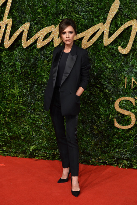 Βικτόρια Μπέκαμ: «Στις Spice Girls μού έκλειναν το μικρόφωνο»