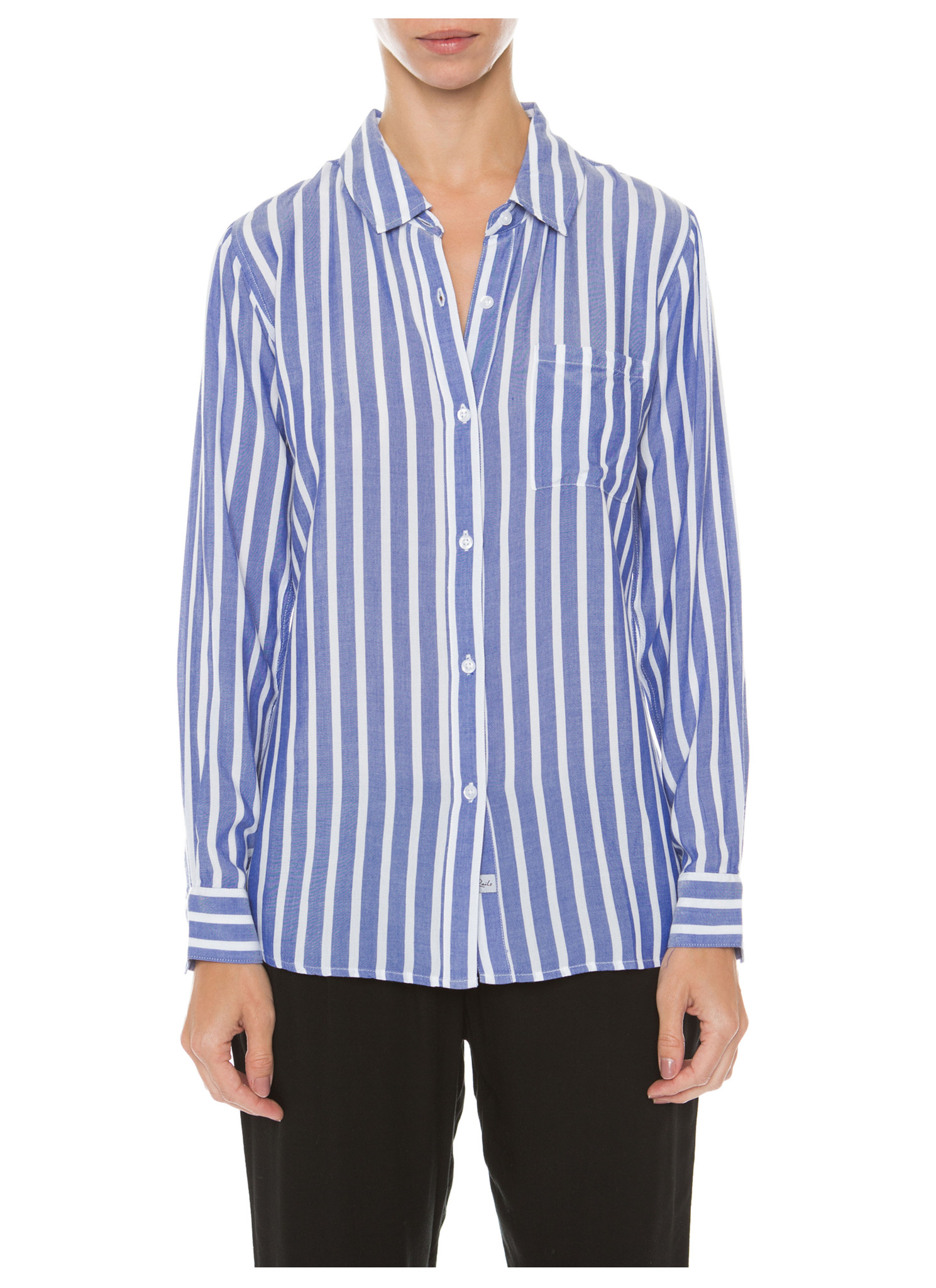 Το πουκάμισο που φορούν τώρα οι σταρ