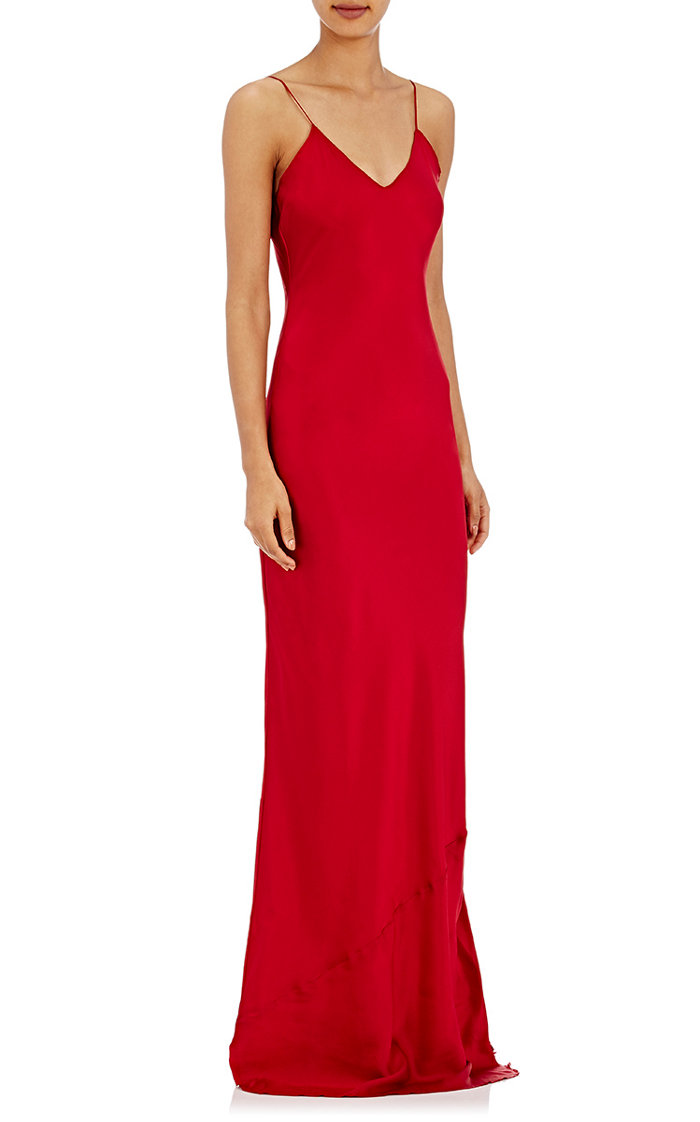 Βρήκαμε το υπέροχο κόκκινο φόρεμα της Sienna Miller