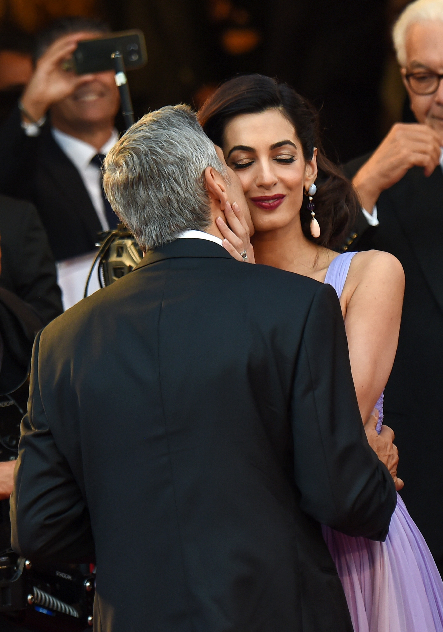 8 διάσημα ζευγάρια που δεν κρύβουν τον έρωτά τους