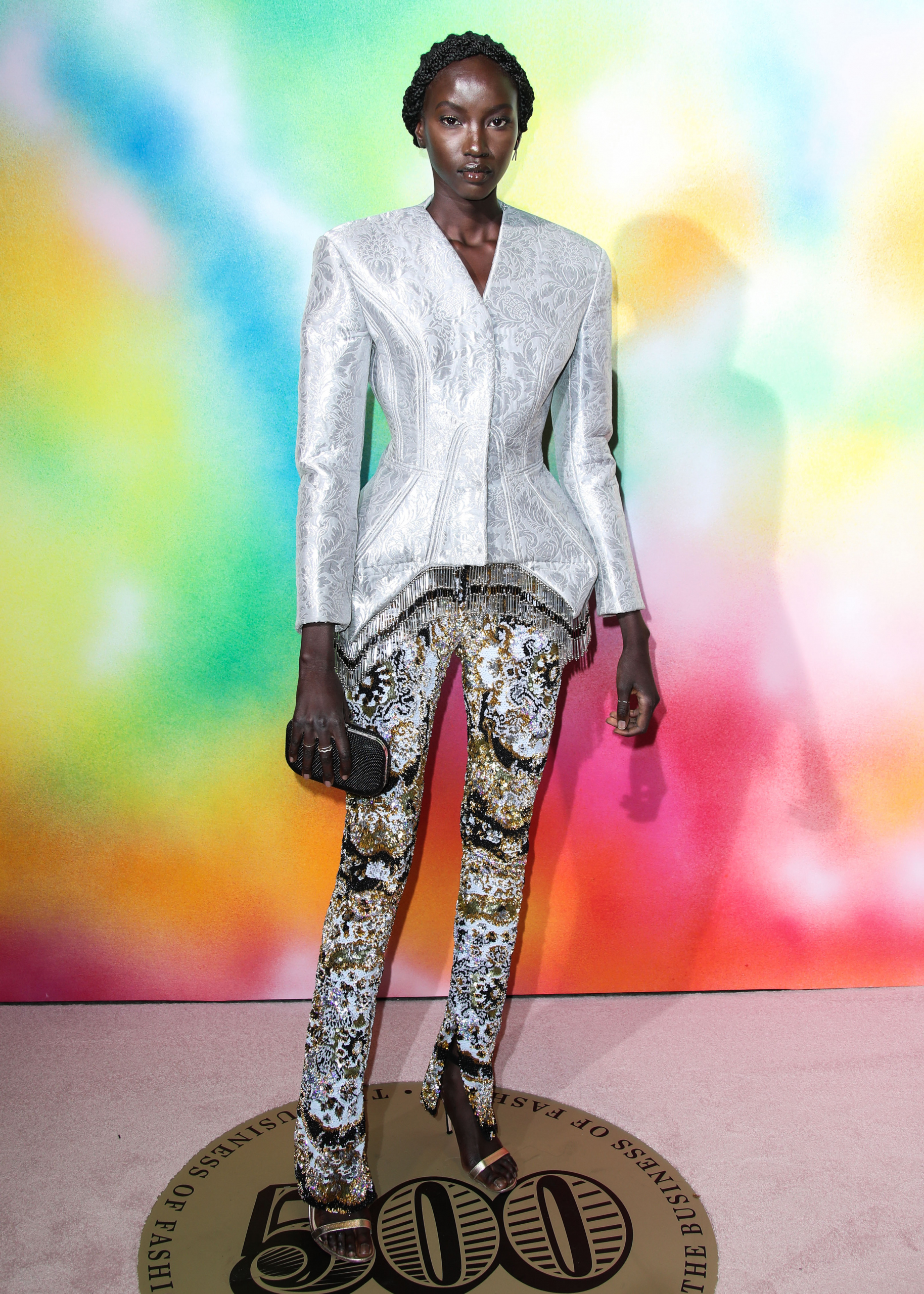 Τι φόρεσαν οι σταρ στο πιο λαμπερό gala της Εβδομάδας Μόδας;