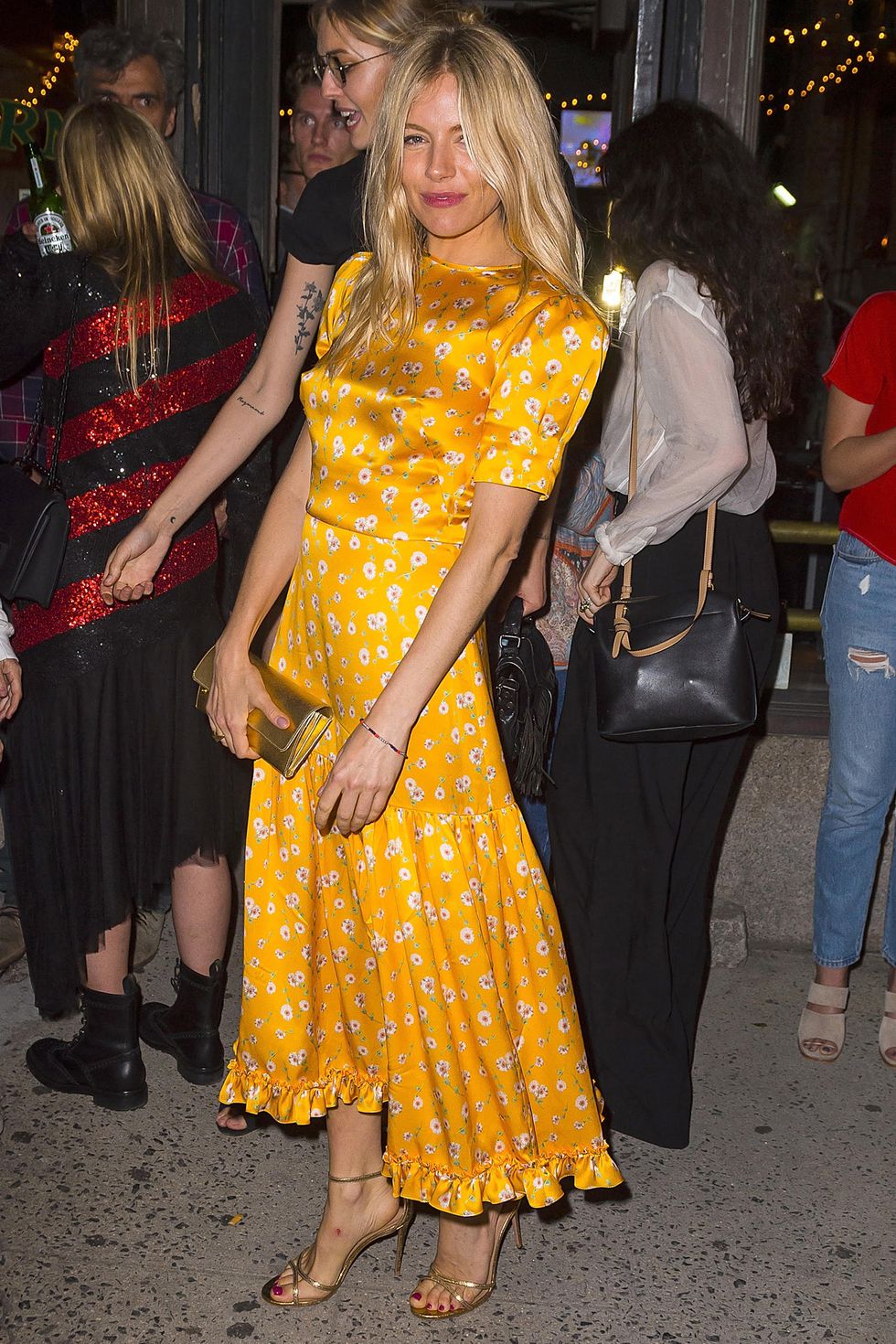 5 λεπτομέρειες που ξεχωρίσαμε στα λουκ των σταρ