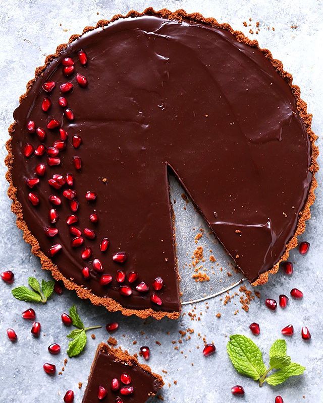 Το γλυκό της ημέρας: Κέικ σοκολάτα με ρόδι