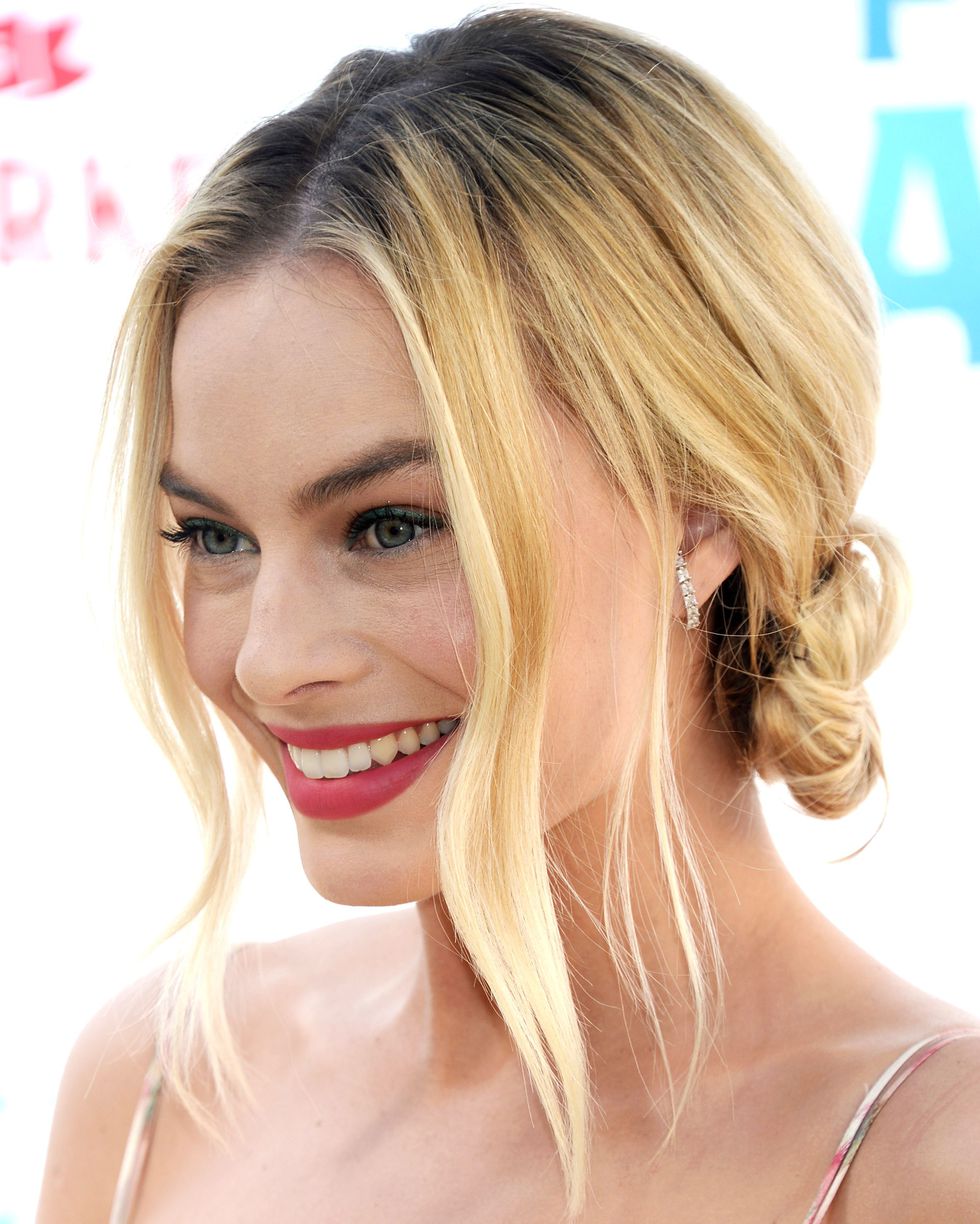 6 χτενίσματα και για τώρα και για το ρεβεγιόν