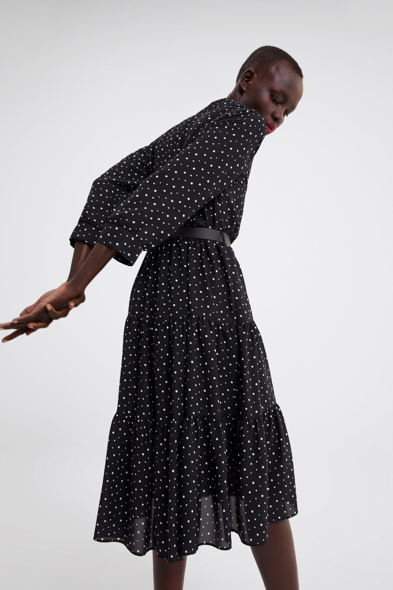 Hot Right Now: 8 κομμάτια που πρέπει να έχεις στην γκαρνταρόμπα σου