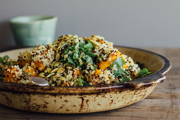 Η συνταγή της ημέρας: Σαλάτα με κινόα και κολοκύθα