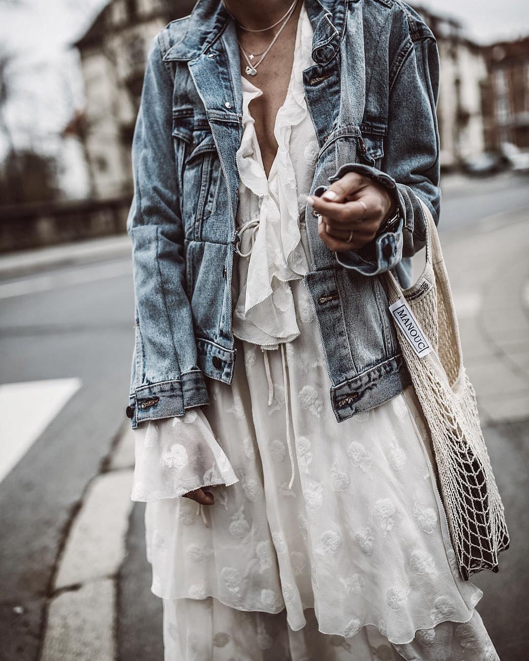 8 look για να μπεις σιγά σιγά σε ανοιξιάτικο mood