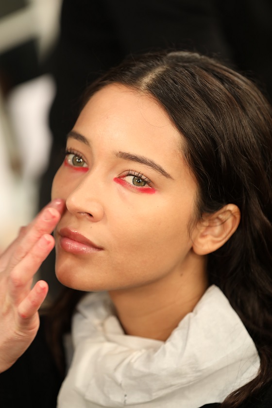 Αυτό είναι το πιο hot μακιγιάζ από την Εβδομάδα Υψηλής Ραπτικής στο Παρίσι