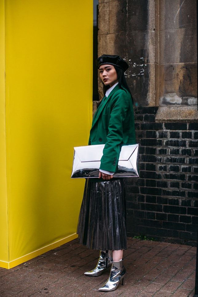 London Calling: Τι φορούν τώρα οι fashionistas της πιο στιλάτης πρωτεύουσας;
