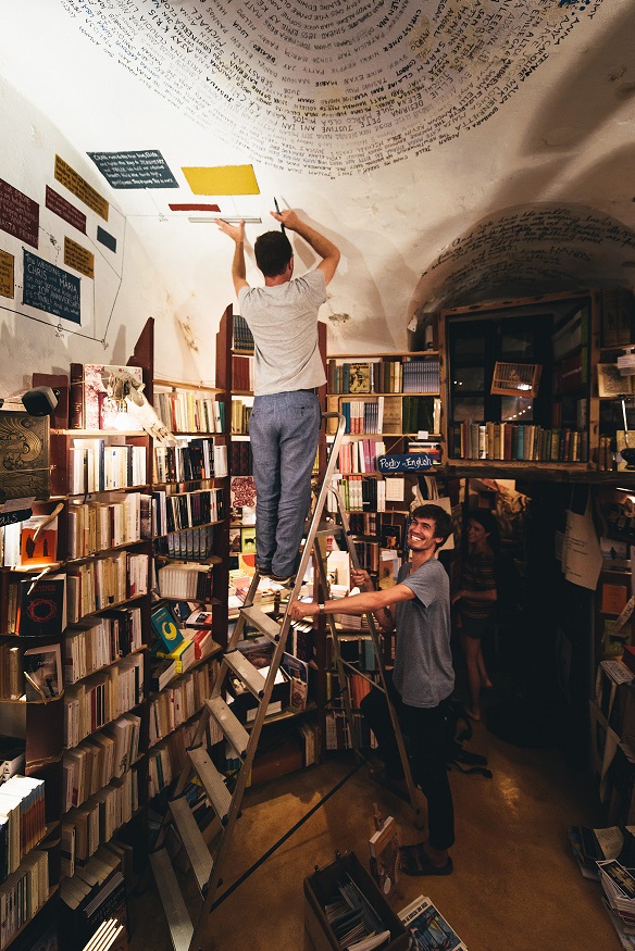 Η ιστορία πίσω από το πιο όμορφο βιβλιοπωλείο του κόσμου