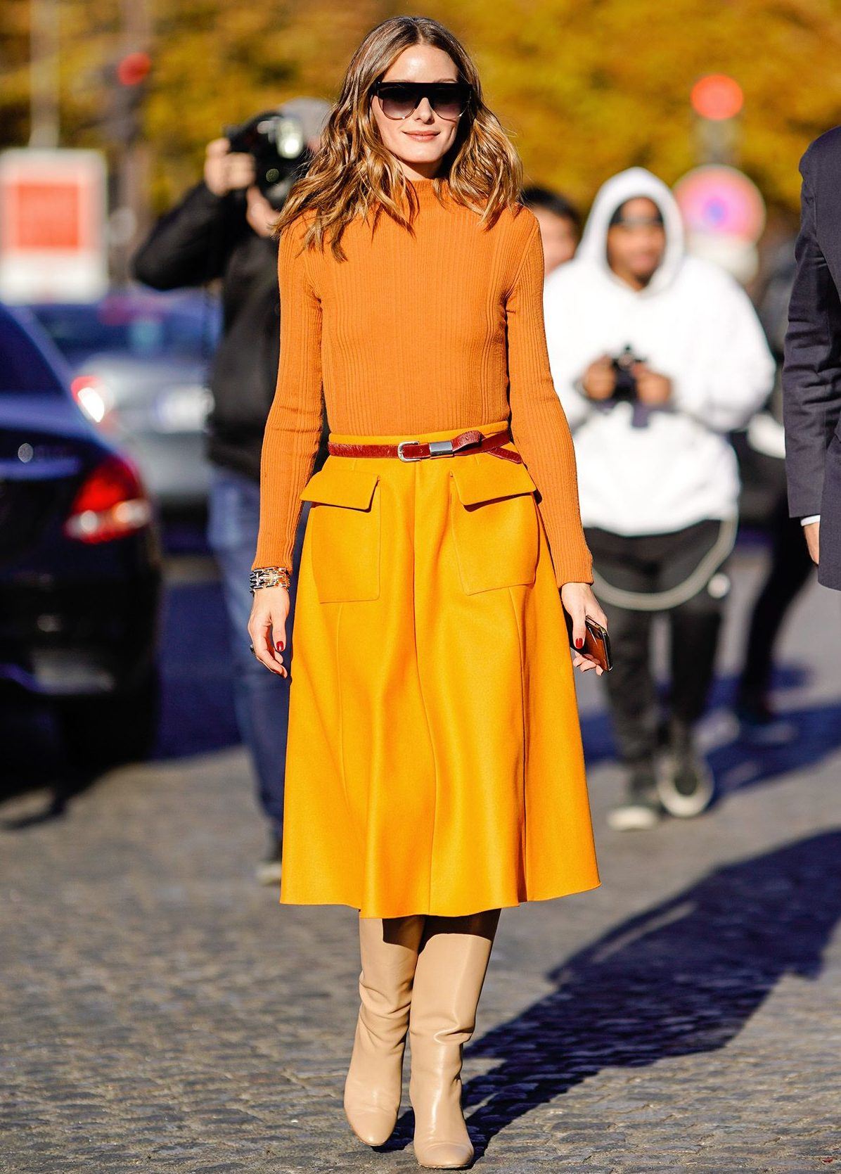 Stand Out: 15+1 outfits που θα σε πείσουν να βάλεις χρώμα στην ζωή σου