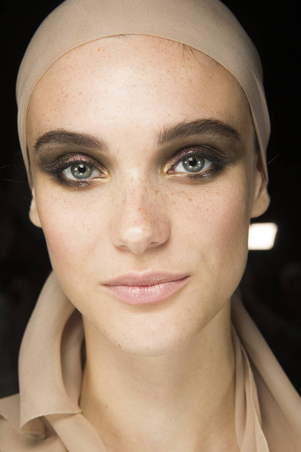 Αυτά είναι τα 15 beauty looks που θα γίνουν trend φέτος