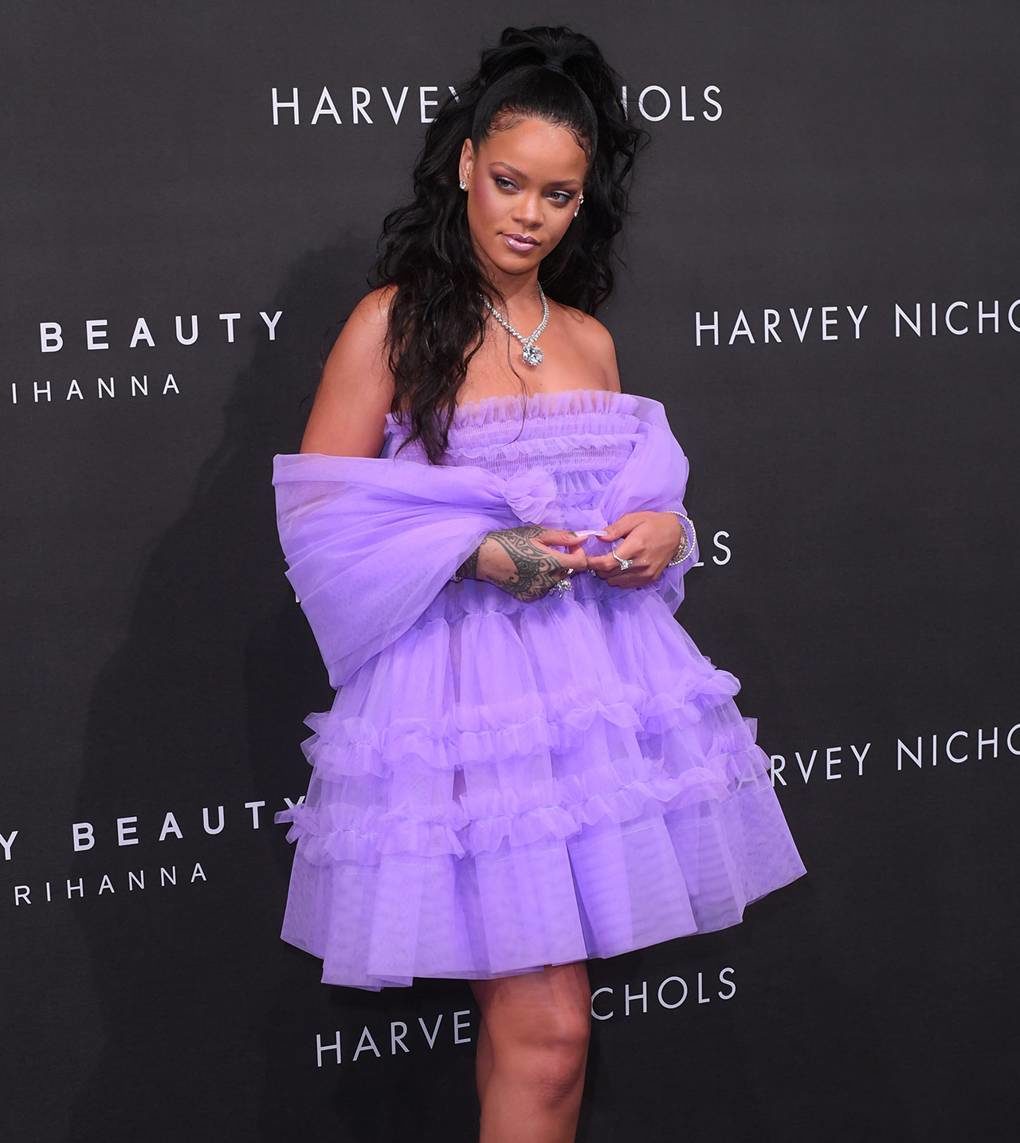 Style Evolution: Τα looks της Rihanna που συζητήθηκαν σε 36 φωτογραφίες