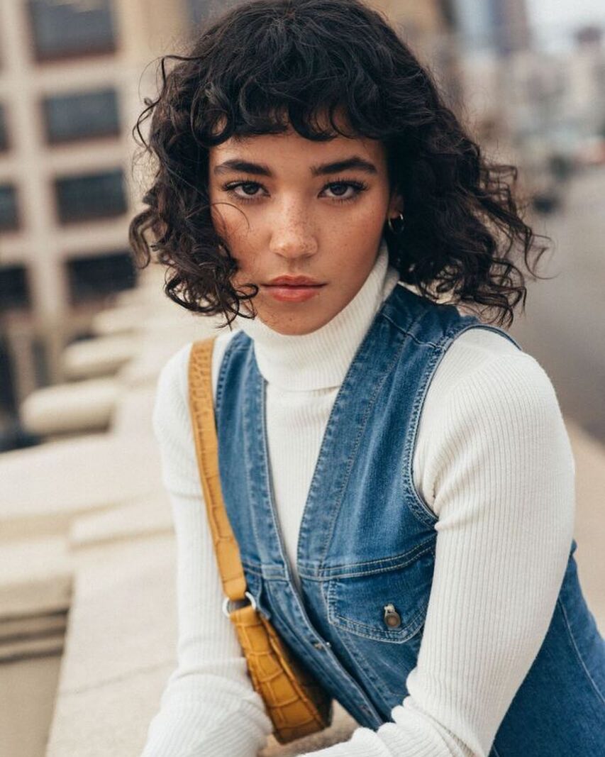 Heatless Curls: 6 έξυπνοι τρόποι για να φτιάξεις μπούκλες χωρίς ψαλίδι