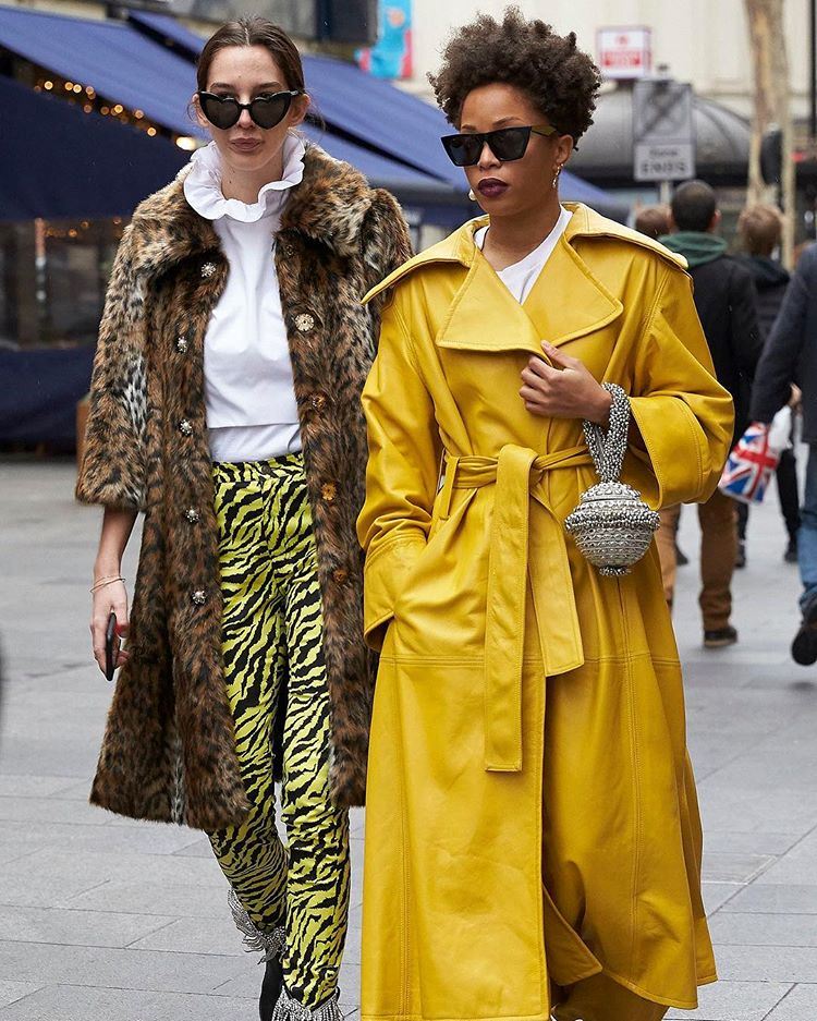 So Fresh: Mε ποια χρώματα θα συνδυάσω το κίτρινο; (12 outfits που θα σε εμπνεύσουν)