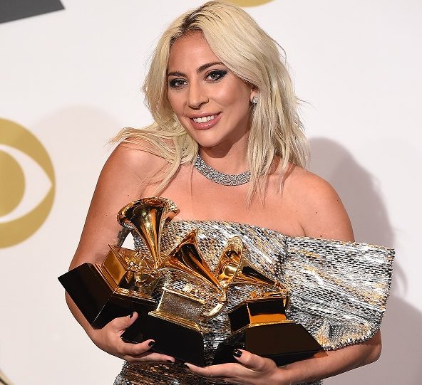 Lady Gaga: Συγκίνησε στα βραβεία Grammy