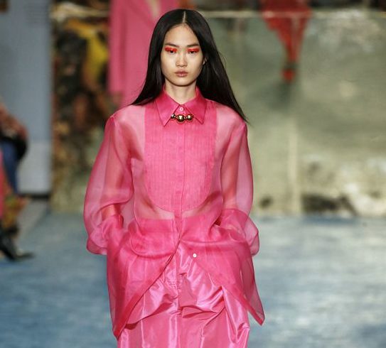 Πώς θα φορέσεις πρώτη τις top 5 τάσεις των ντεφιλέ;