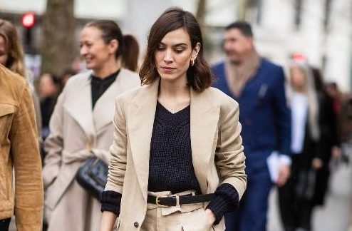 Θέλεις να ντυθείς σαν τα κορίτσια της London Fashion Week; Αυτά είναι τα οικονομικά κομμάτια που χρειάζεσαι