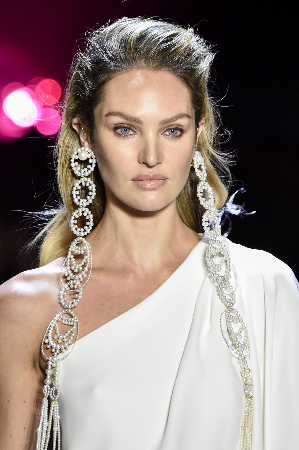 Αυτή είναι η πιο φρέσκια τάση στα κοσμήματα