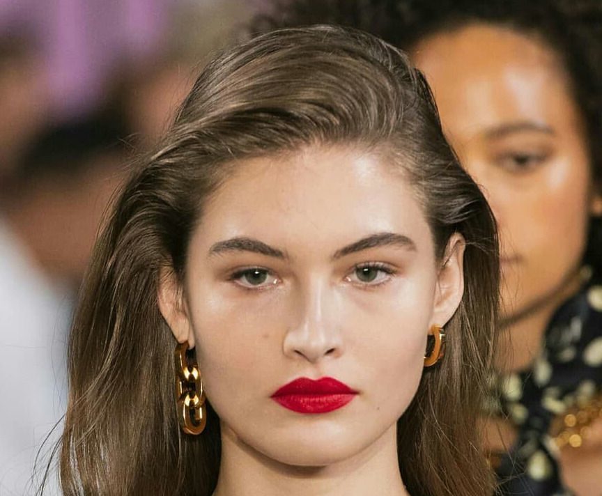 7 κόκκινα κραγιόν για χείλη-φωτιά