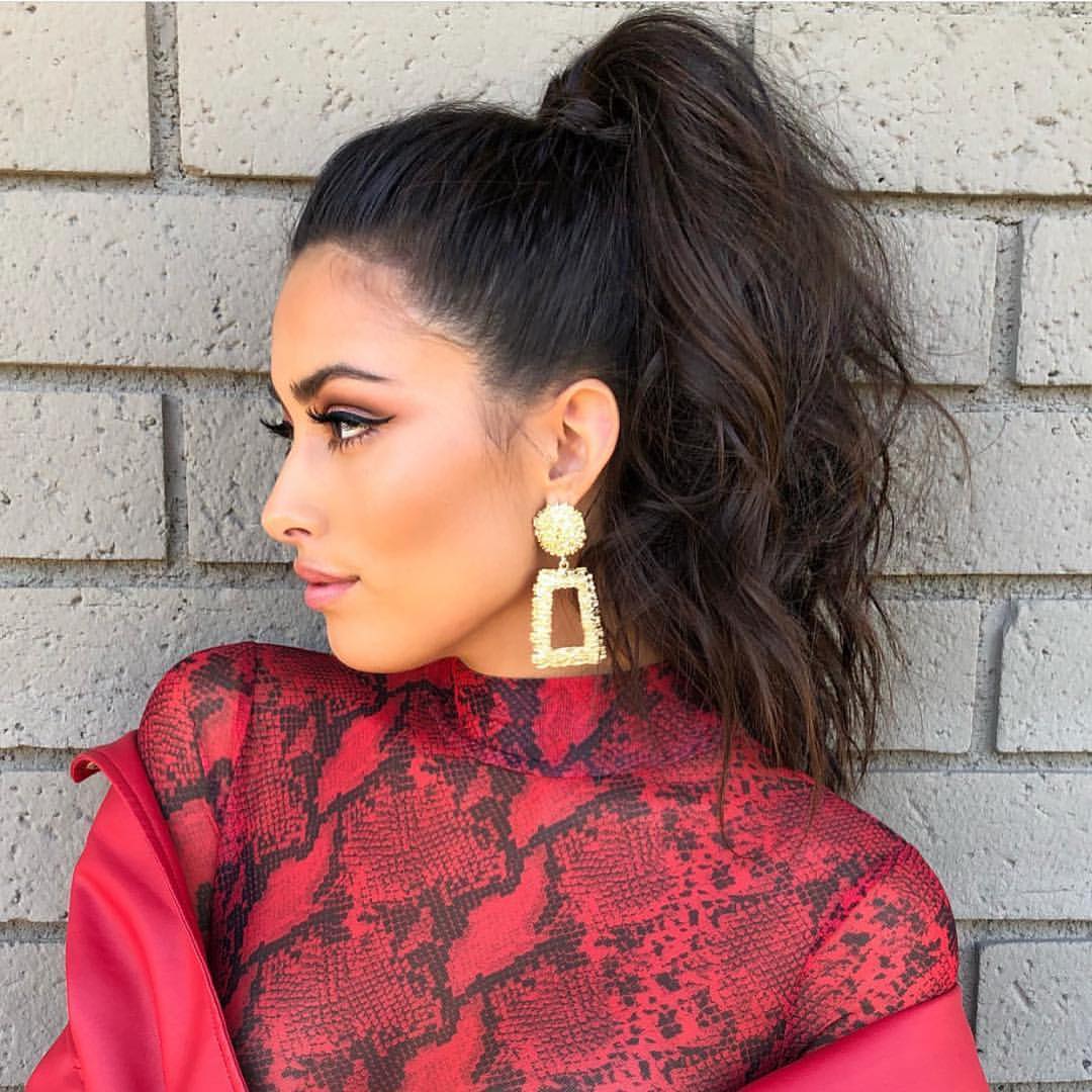 10+1 ανοιξιάτικα hair looks για τέλειο στυλ κάθε μέρα