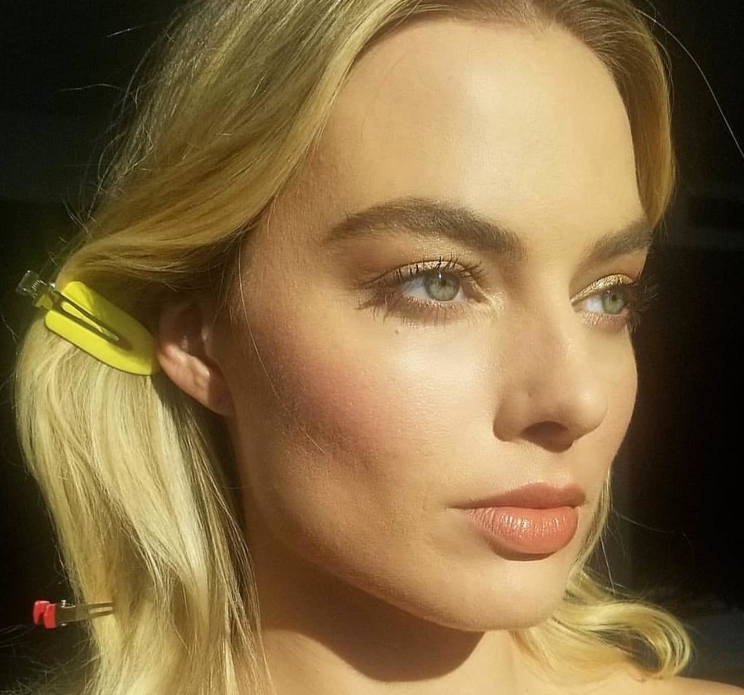 5 πανέξυπνα tips για να δείξεις ξεκούραστη τις μέρες που δεν θέλεις να σηκωθείς από το κρεβάτι