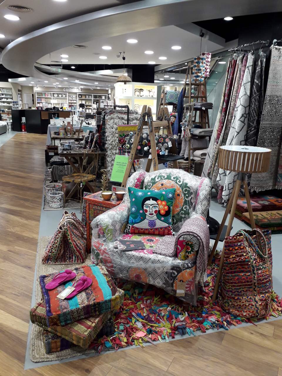 Το notoshome ήρθε στο notos Αθήνας