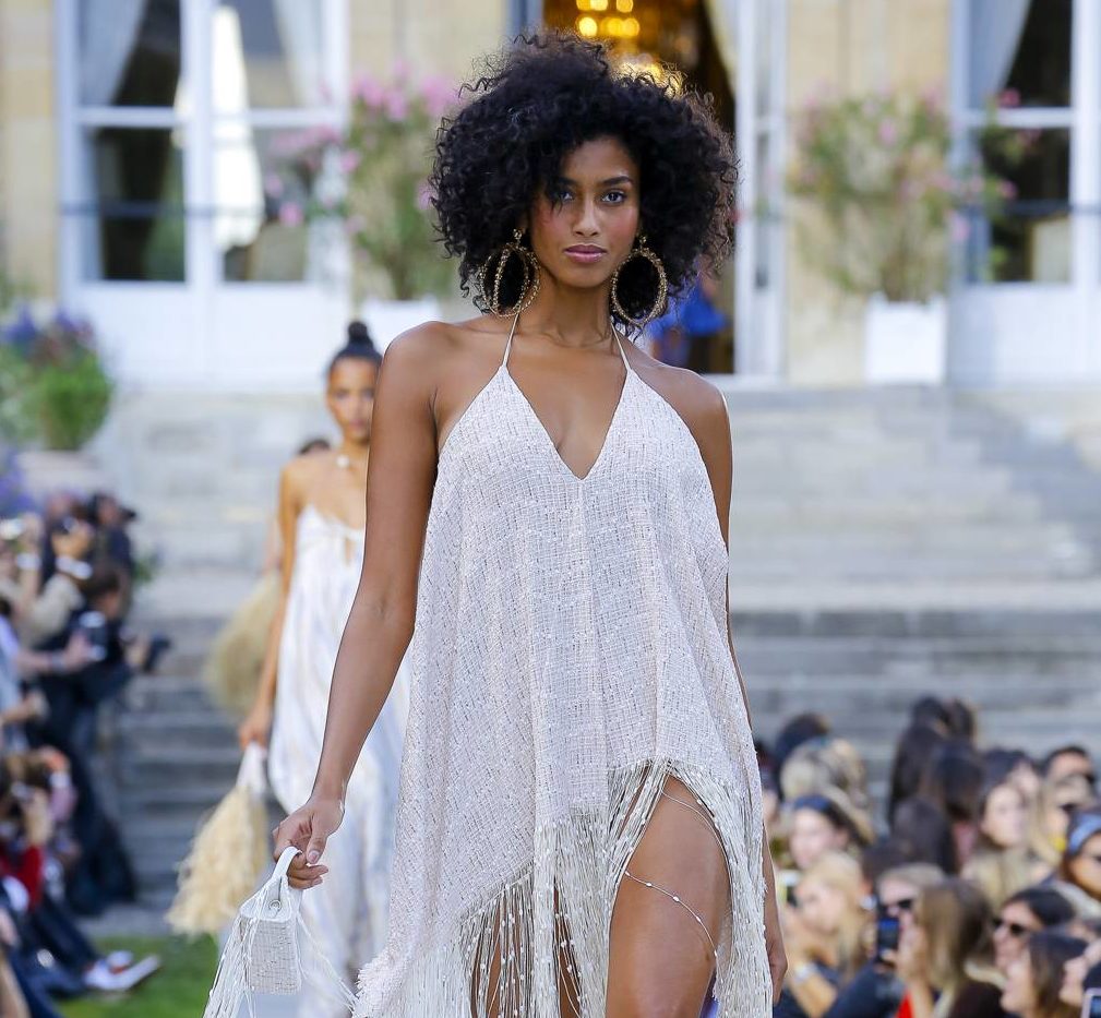 The Ultimate Trend Guide: Όλες οι τάσεις της άνοιξης σε 44 φωτογραφίες από τα ντεφιλέ