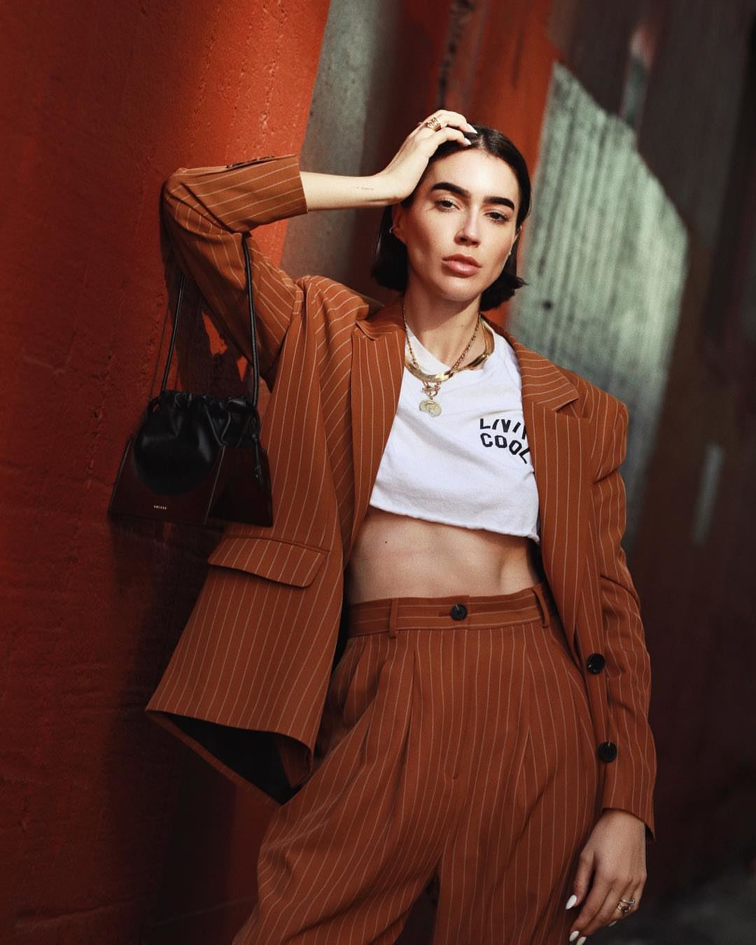 25 looks που θα σε βγάλουν ασπροπρόσωπη μέσα στον Απρίλη