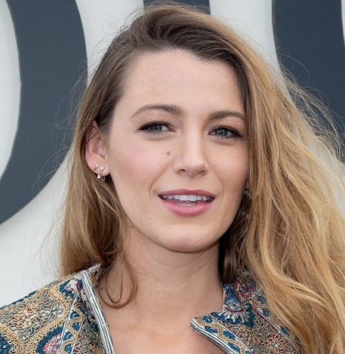 5 low-budget προϊόντα που έχει πάντα στο νεσεσέρ της η Blake Lively