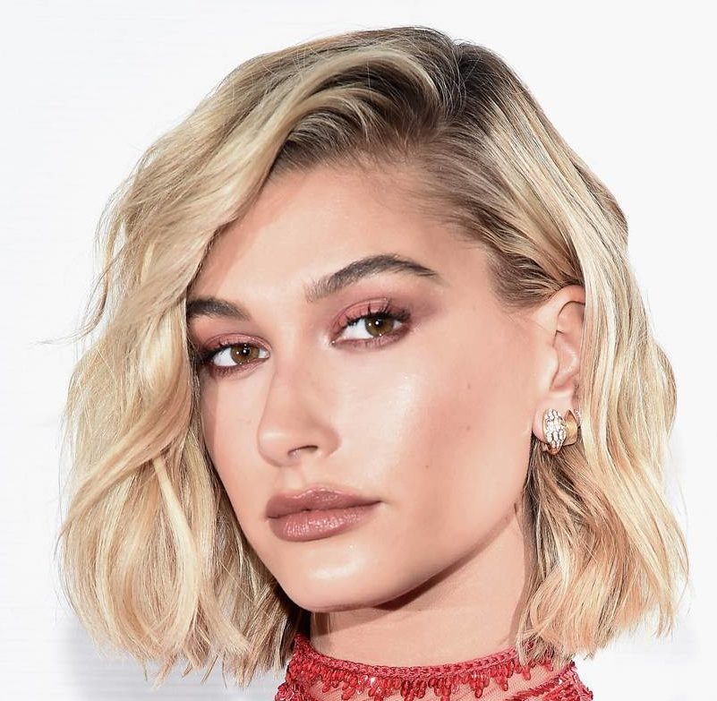 Hailey Baldwin: Κάθε hair look της μας δίνει ιδέες