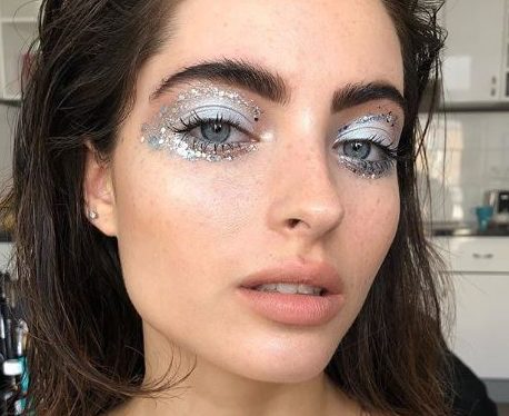 Stand Out: Με αυτά τα beauty looks σίγουρα θα ξεχωρίσεις