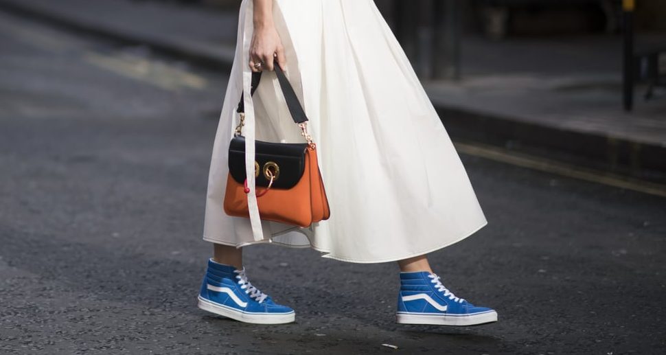 17 street style εμφανίσεις που θα σε πείσουν να φορέσεις κλασικά Vans