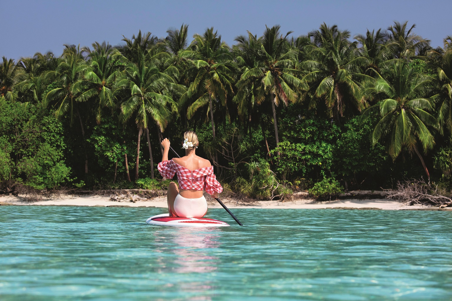 7 αρώματα που μας ταξιδεύουν στους πιο καλοκαιρινούς προορισμούς