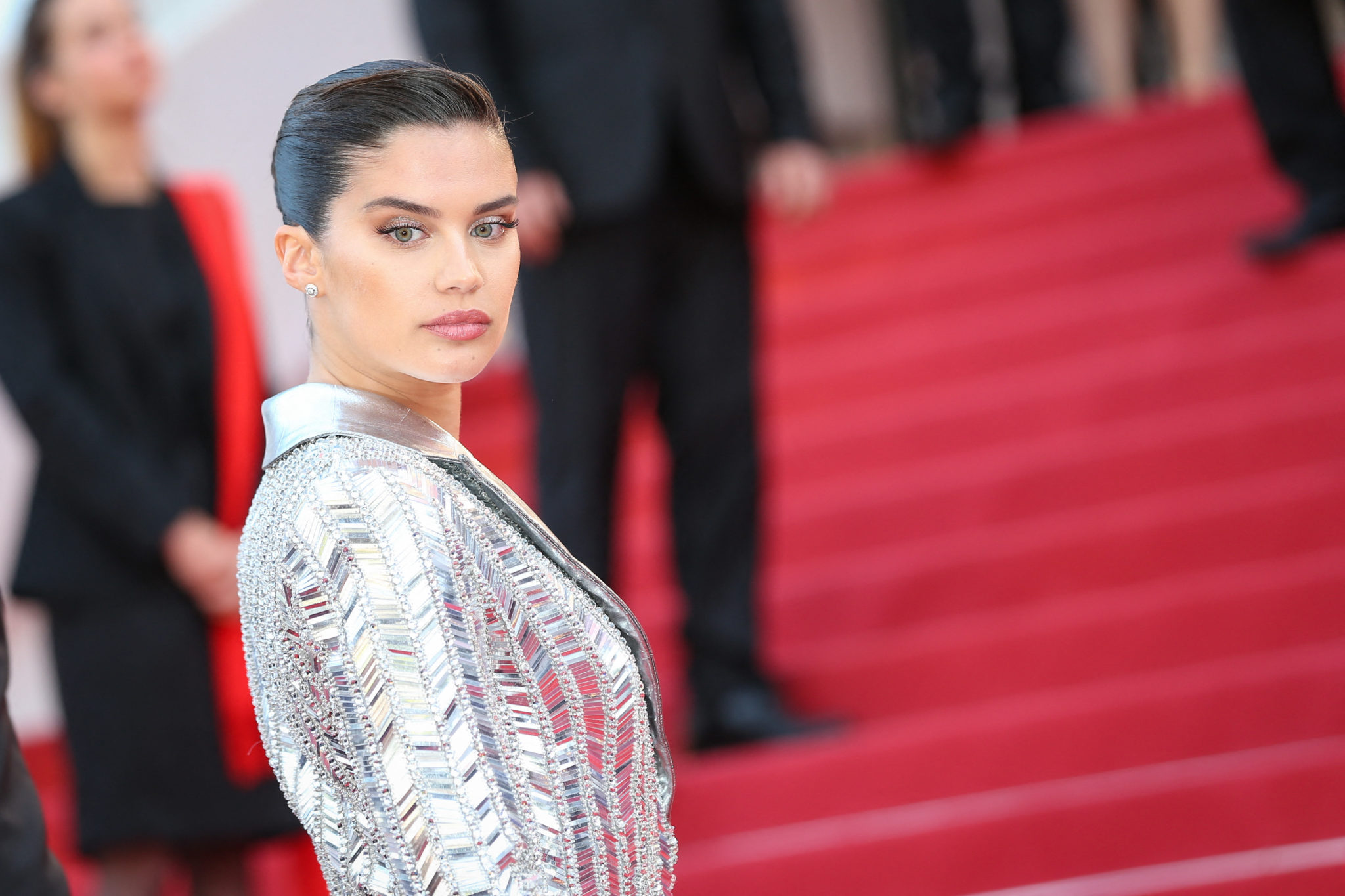 Τι προκαλεί ή έλλειψη βιταμίνης C στην επιδερμίδα;