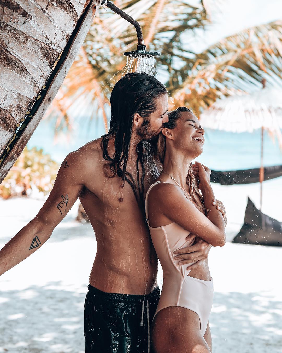 Κάνεις συνέχεια ό,τι θέλει ο σύντροφός σου; 6 τρόποι για να μείνεις ο εαυτός σου μέσα στη σχέση