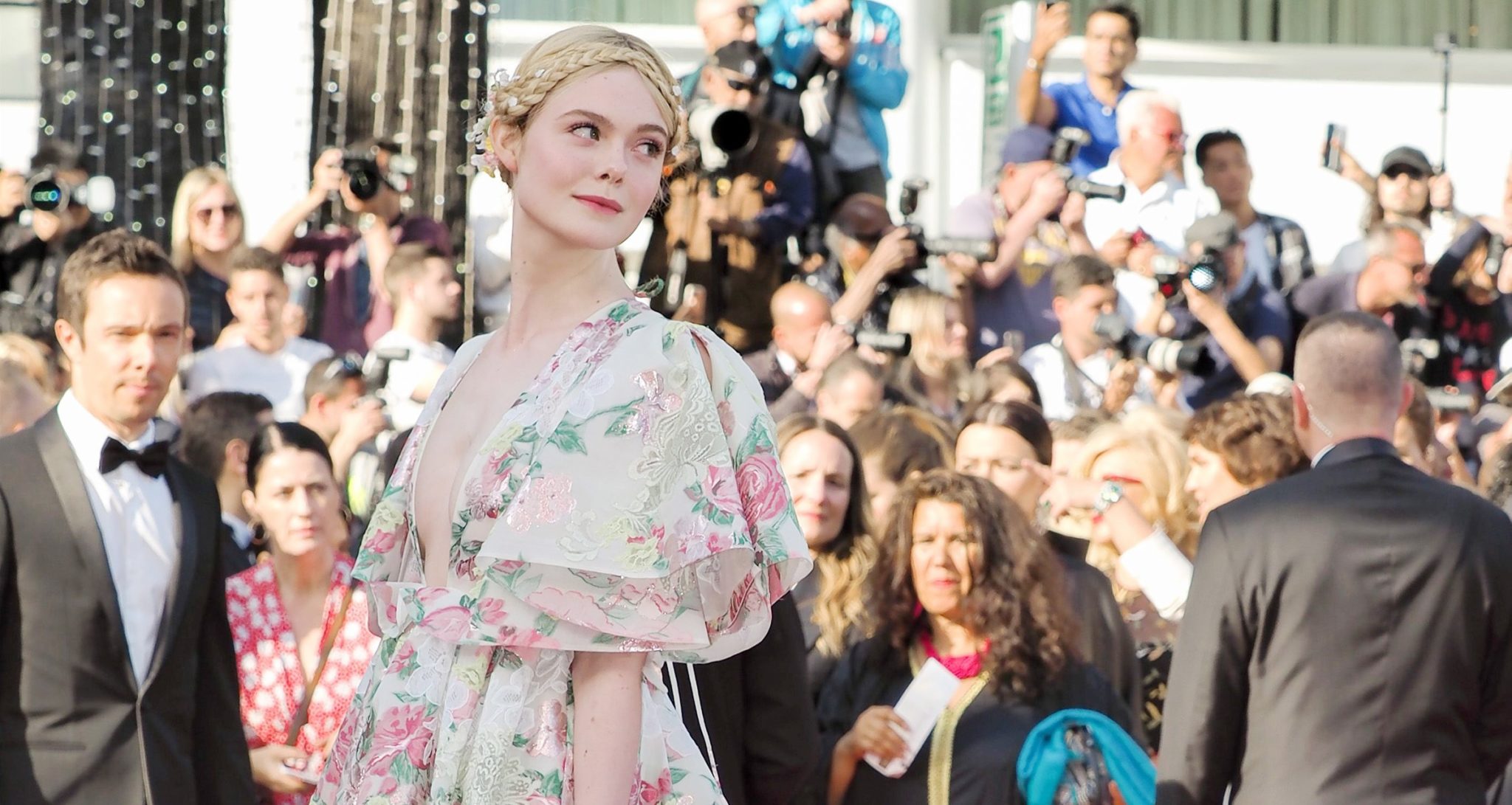 Elle Fanning: Η νεαρή σταρ που μας έχει μαγέψει