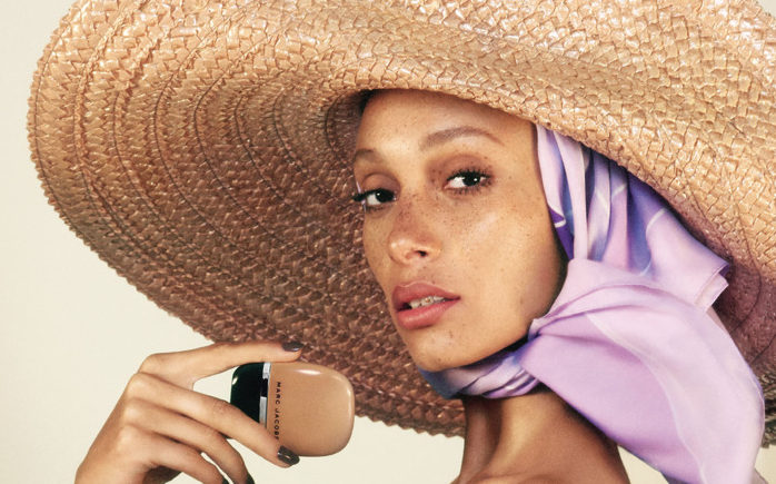 Adwoa Aboah: Ένα μοντέλο που μας εμπνέει για πολλούς λόγους
