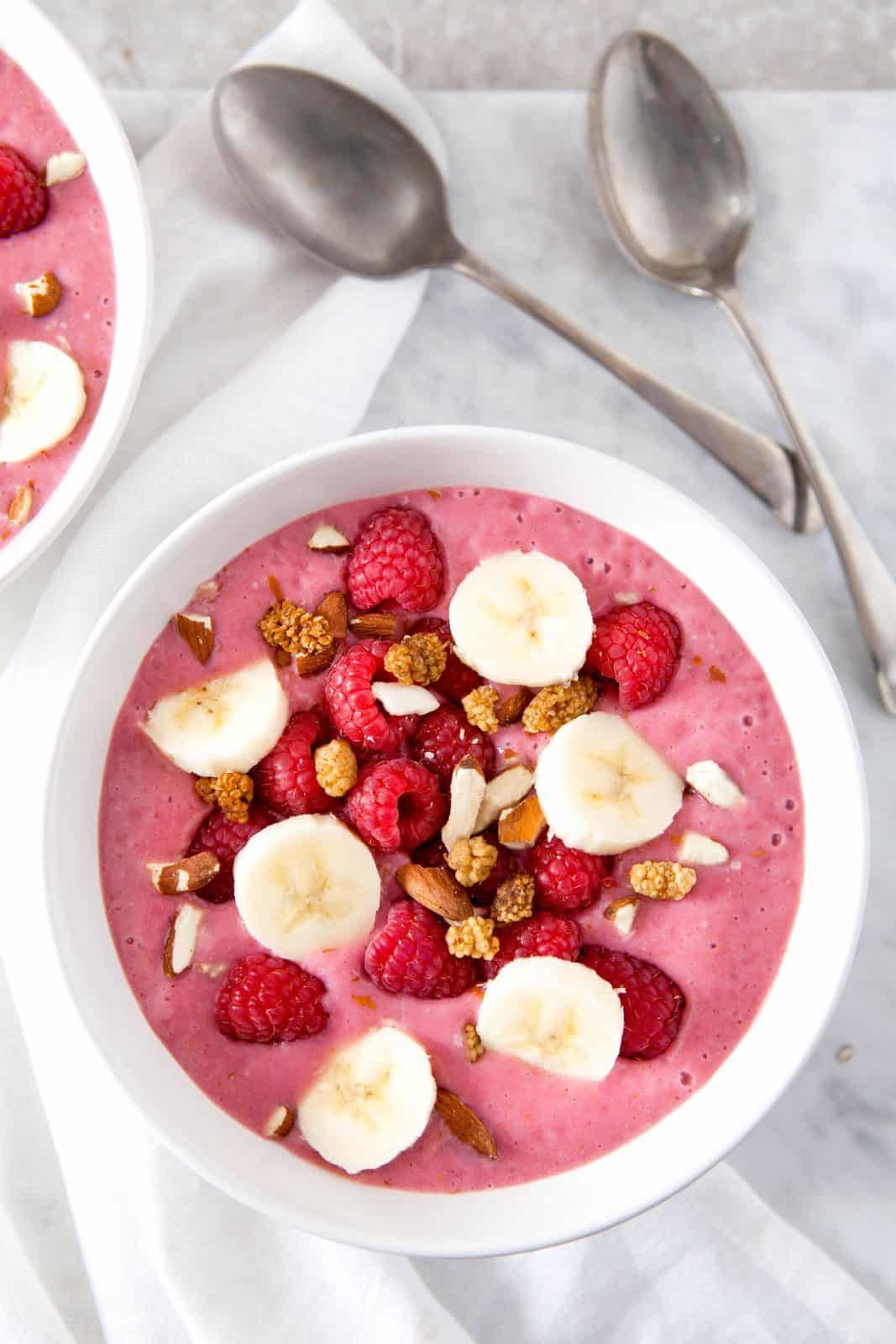 Ένα λαχταριστό smoothie bowl για να ξεκινήσεις σωστά την ημέρα σου