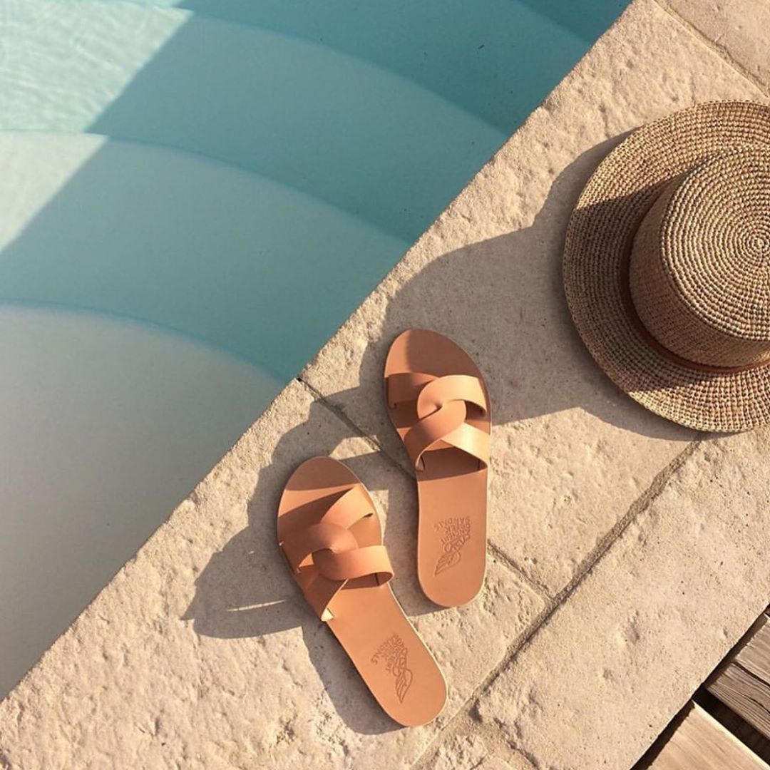 Τα αξεσουάρ που θα ολοκληρώσουν το καλοκαιρινό στυλ σου