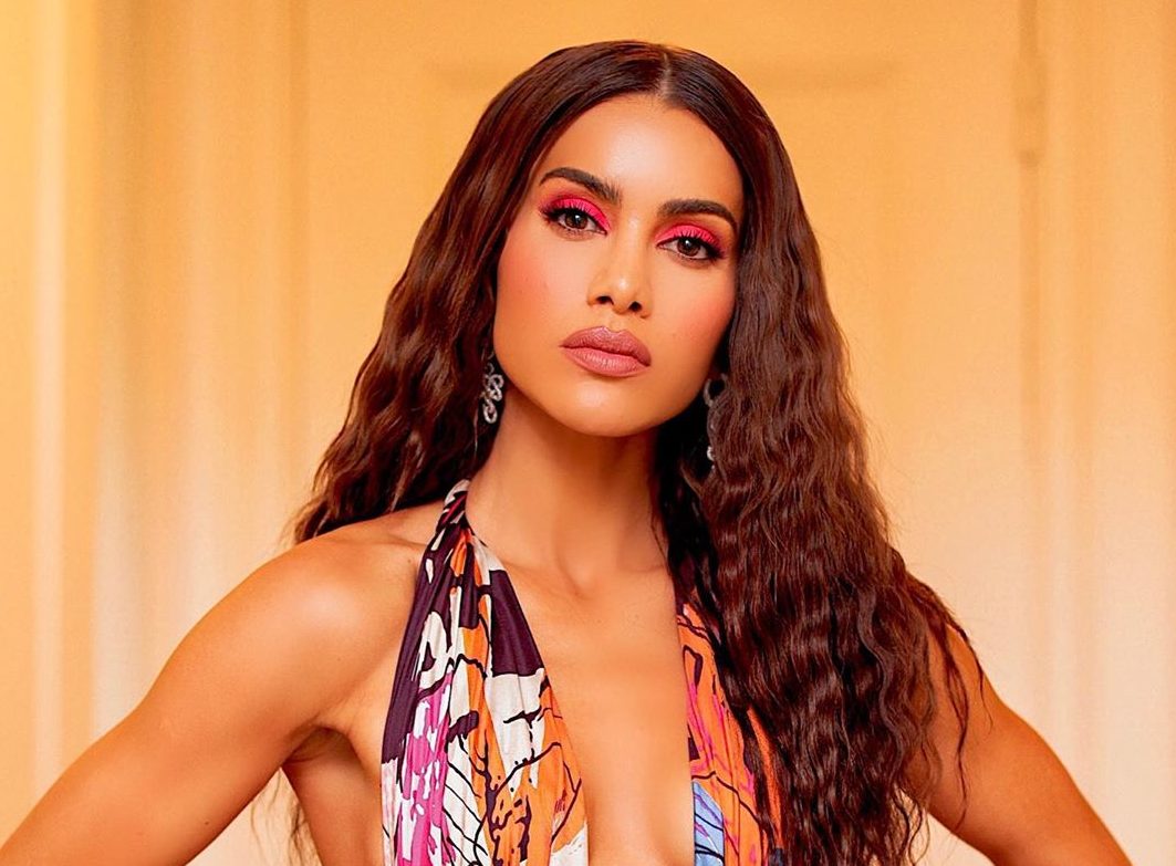 Neon Mania: 16 beauty looks για εσένα που θέλεις να ξεχωρίζεις