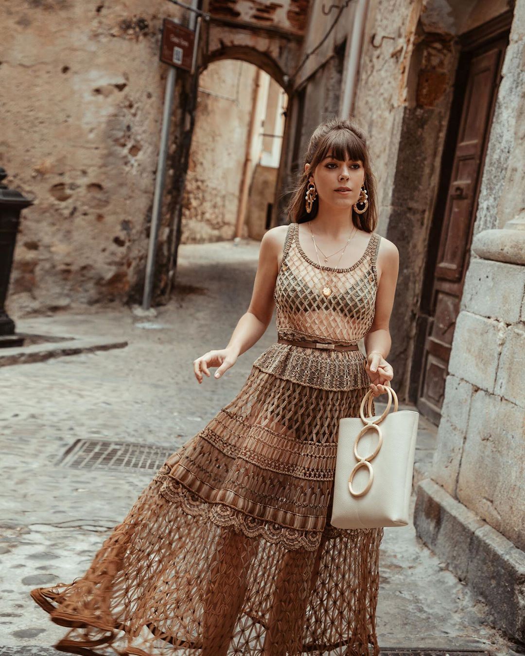 20 κοσμοπολίτικα looks για ονειρεμένες βόλτες στο νησί