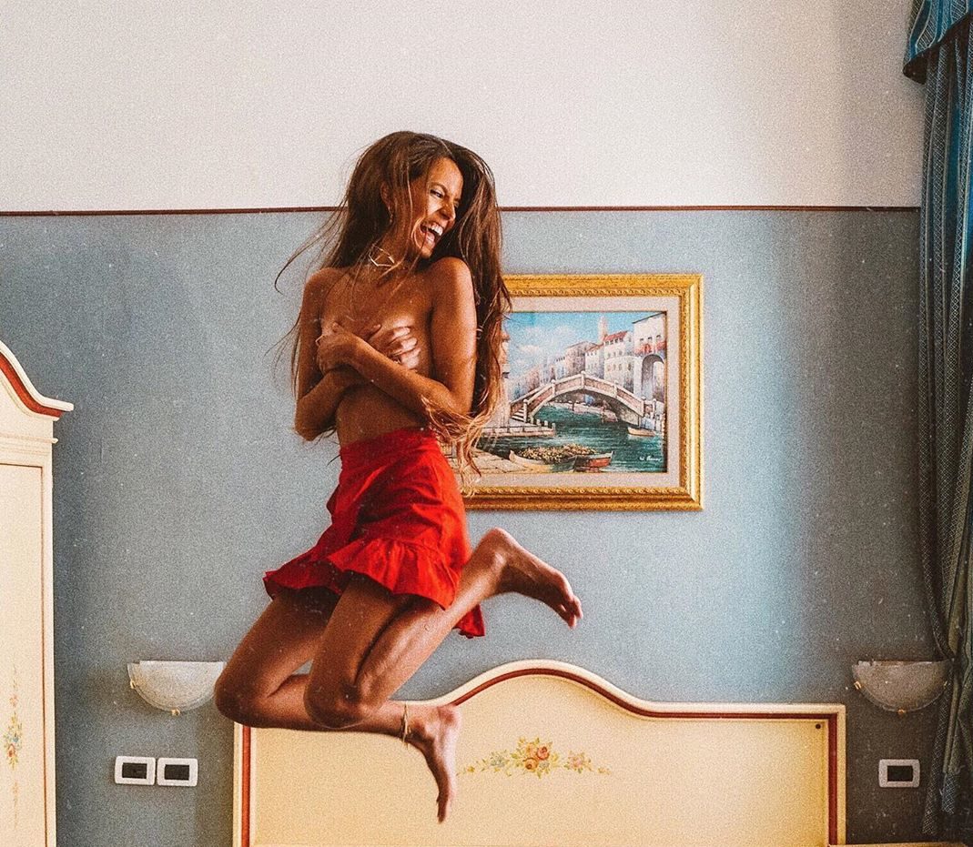 8 τρόποι να τονώσεις την αυτοπεποίθηση σου και να ζήσεις χαρούμενη