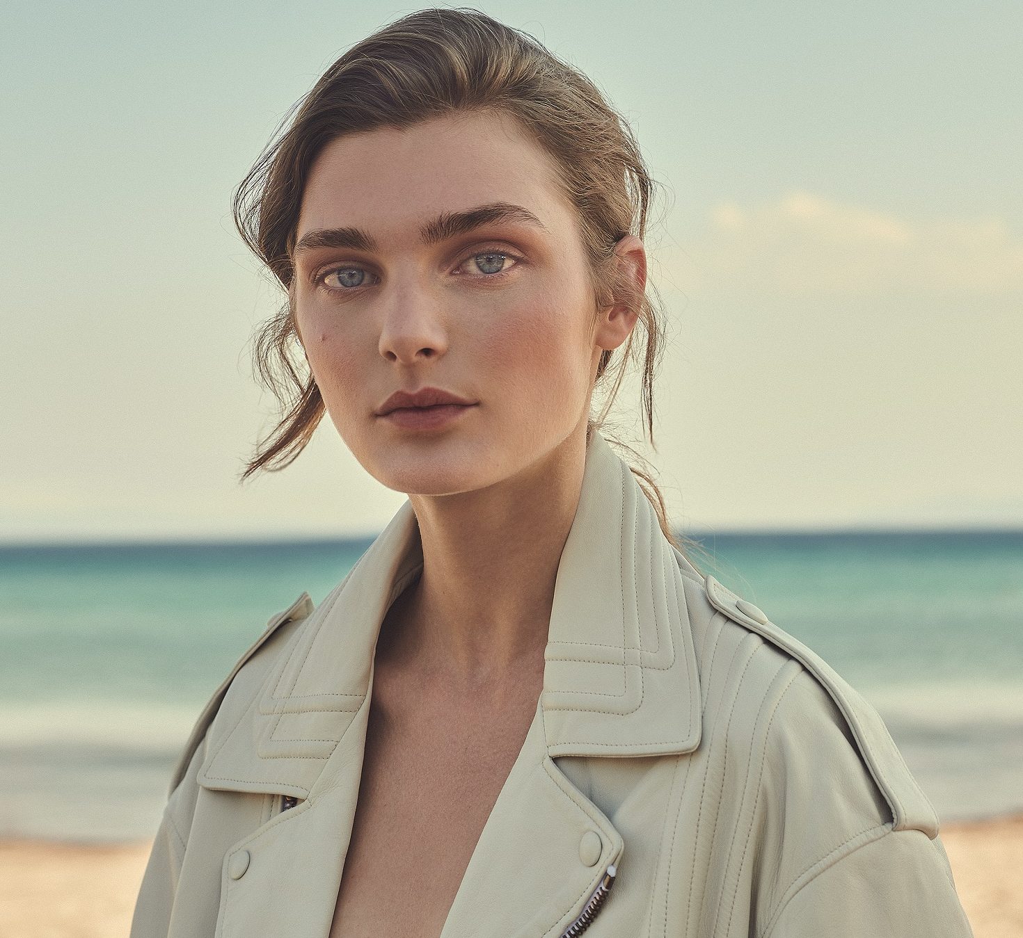 6 σέρουμ με υαλουρονικό οξύ που θα ξεδιψάσουν την επιδερμίδα σου