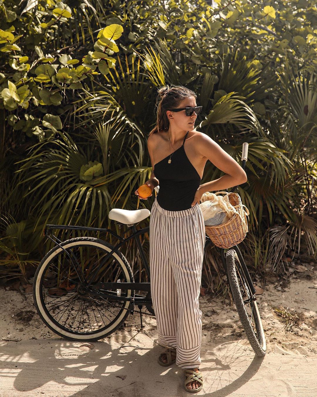 Asymmetry: Oι πιο hot τρόποι να υιοθετήσεις την τάση