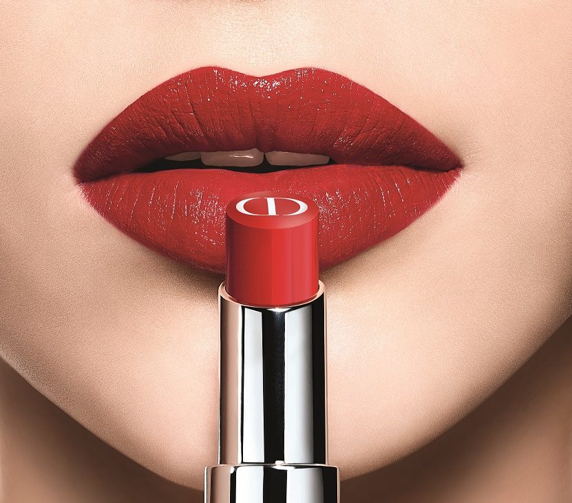 Κρατάς μυστικό; Αυτό είναι το κραγιόν που ταιριάζει σε όλες!