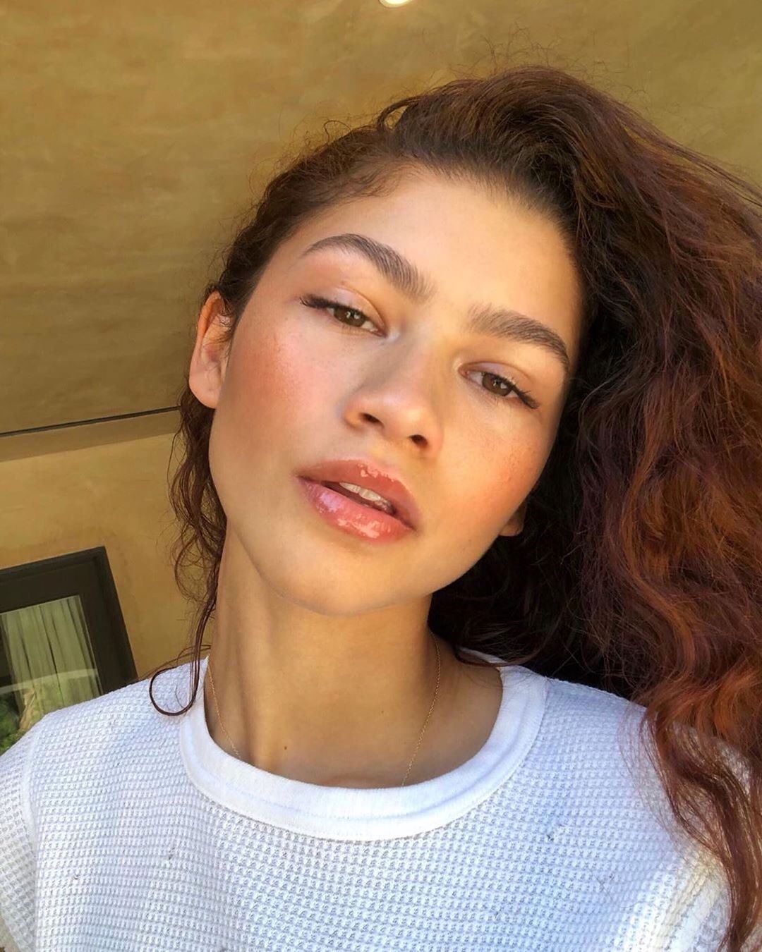 4 skin care tips που θα σώσουν την ξηρή επιδερμίδα σου