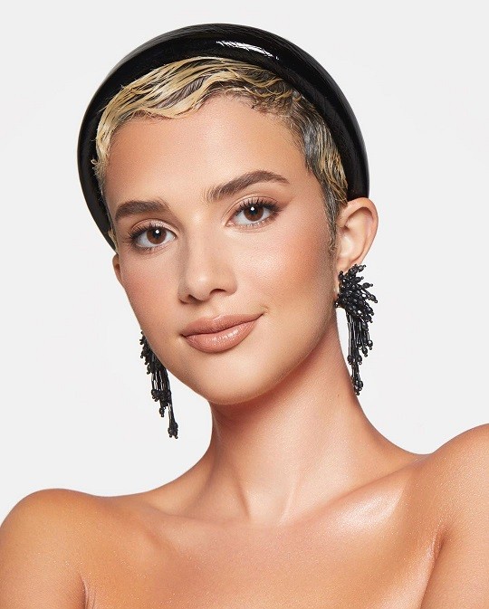 6 μοντέρνα χτενίσματα για να υιοθετήσεις αυτό το τριήμερο