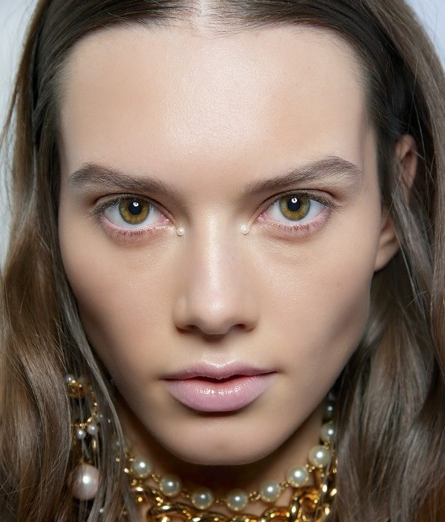 Τρεις προτάσεις μακιγιάζ για ακαταμάχητες εμφανίσεις